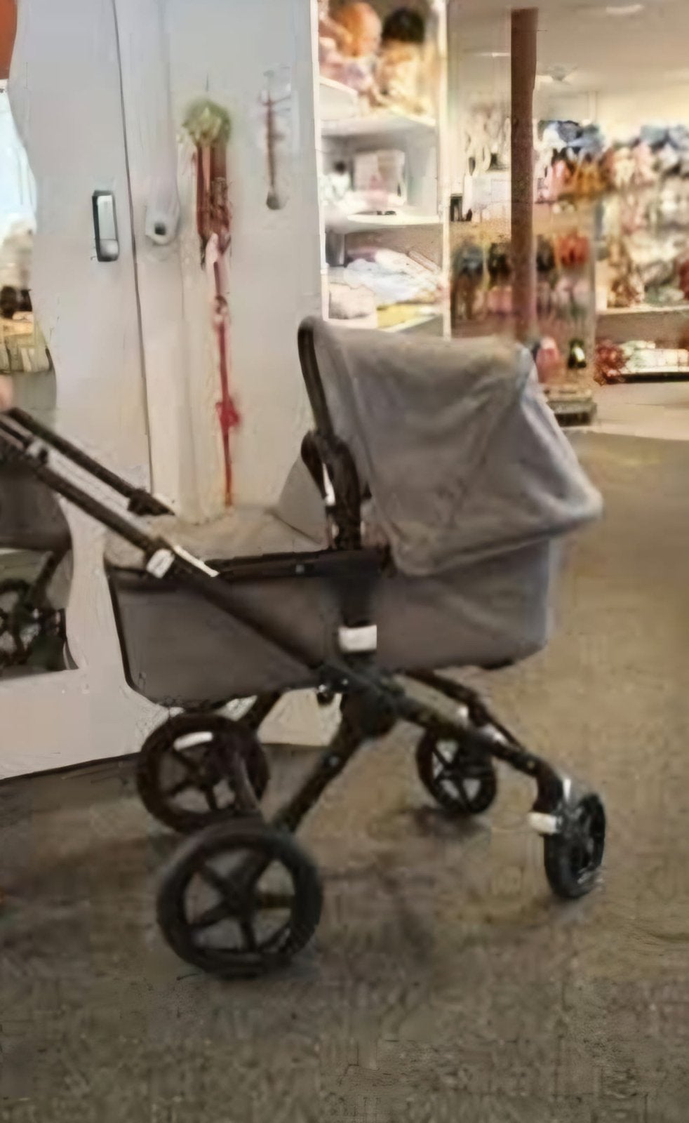 Bugaboo Fox, kleur grijs van 2022, Ophalen, Zo goed als nieuw, Overige merken
