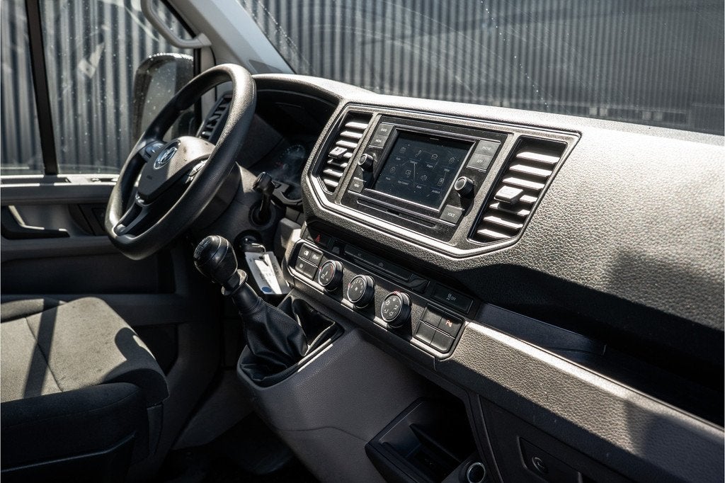 Volkswagen Crafter 2.0 TDI L4H3 140PK | Cruise | 360° camer, Auto's, Bestelauto's, Stof, Gebruikt, 4 cilinders, Volkswagen