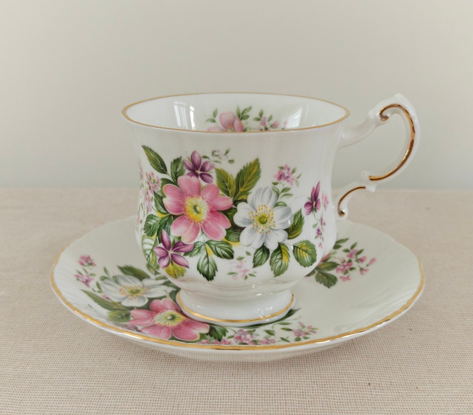 Paragon Flower Festival – vintage Engels koffiekopje met sch, Ophalen of Verzenden