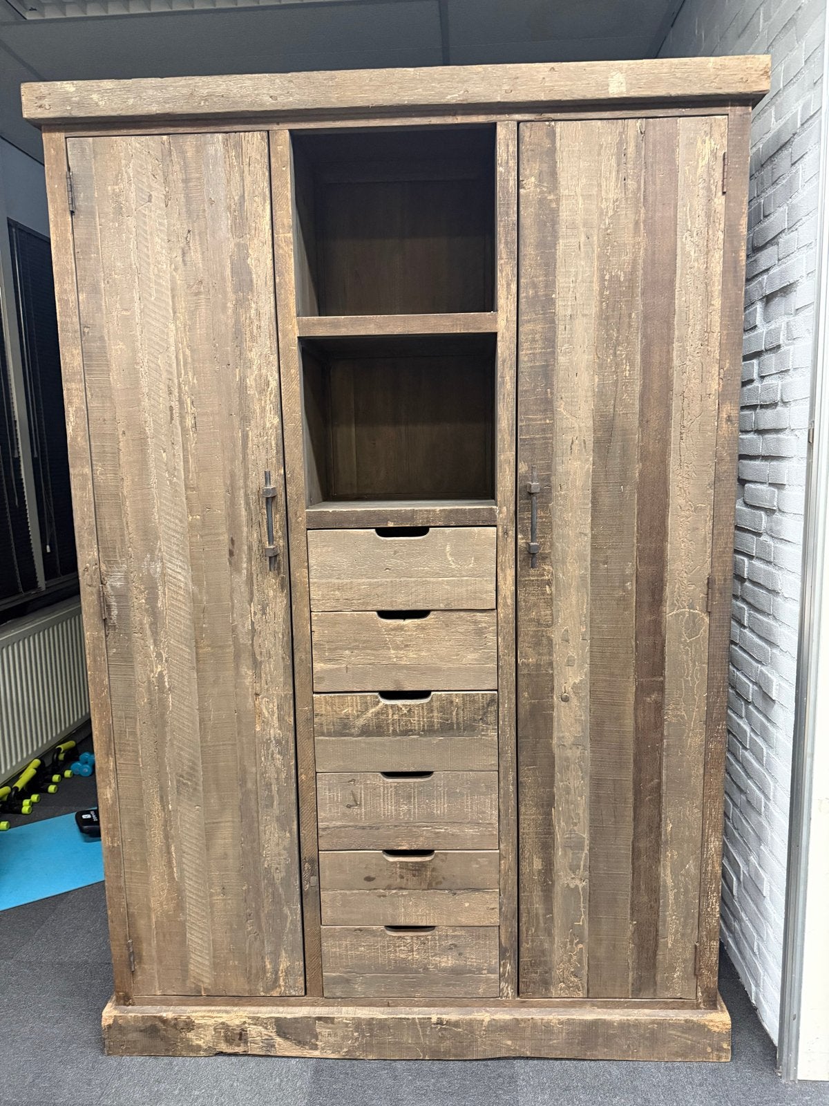 Landelijke massieve kast Bram "Driftwood" van Old Jaygthuis, Huis en Inrichting, Ophalen, 100 tot 150 cm, 200 cm of meer, Zo goed als nieuw