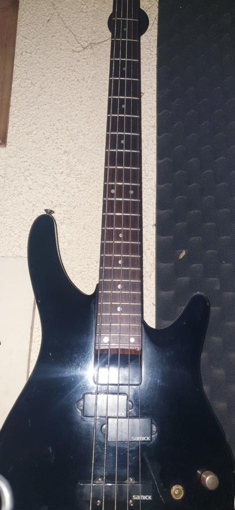 Samick 5-snarige elektrische basgitaar, Ophalen of Verzenden, Gebruikt, Solid body, Overige merken