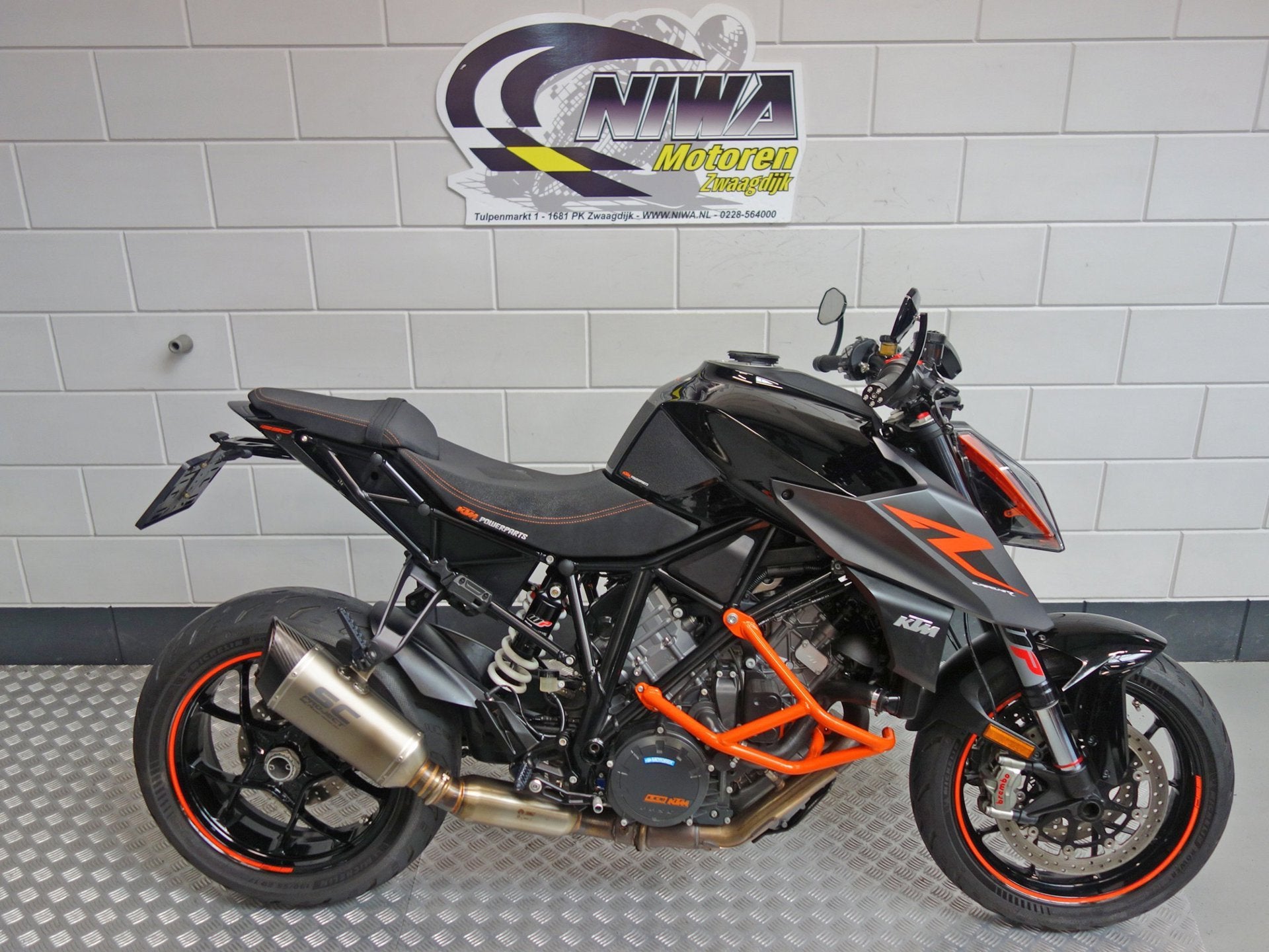 KTM 1290 SuperDuke R ABS, Motoren, 1301 cc, Meer dan 35 kW, Handgeschakeld, Gebruikt