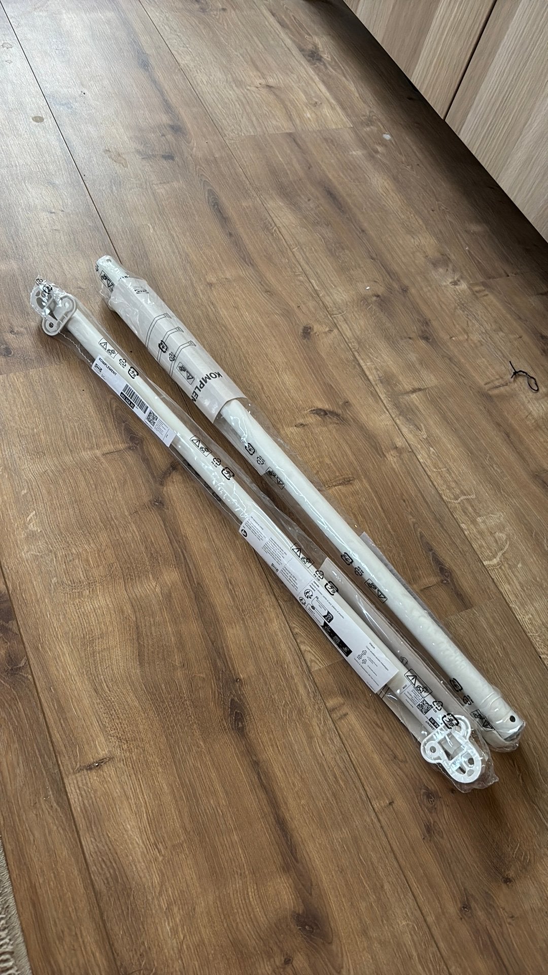 2x IKEA KOMPLEMENT Kledingroede 75 cm, Ophalen, Nieuw, 50 tot 100 cm, Minder dan 100 cm