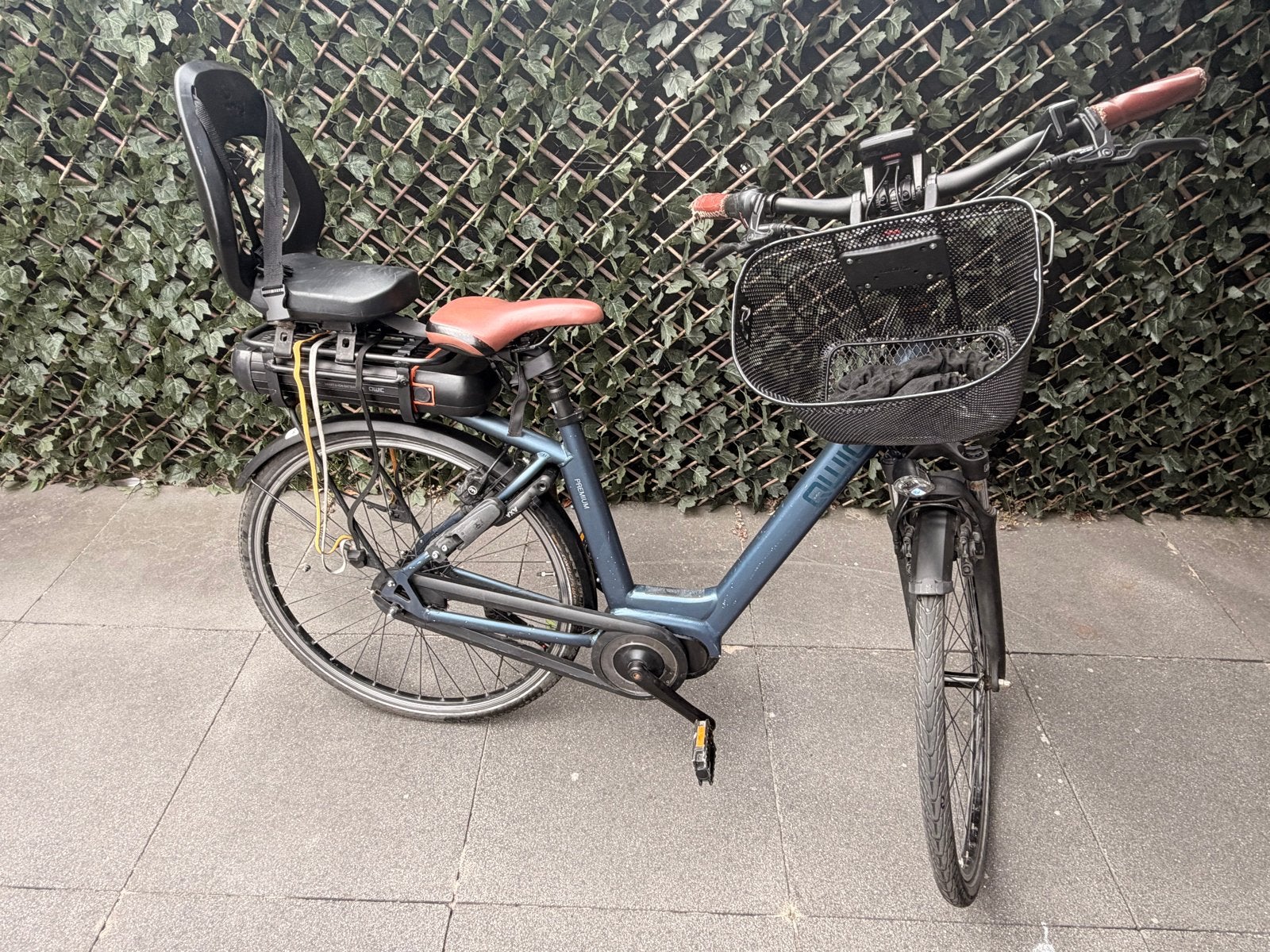 Qwic Premium MN7D+ (2023) -zonder kinderzitje en zonder mand, Ophalen, Qwic, Gebruikt, 47 tot 51 cm