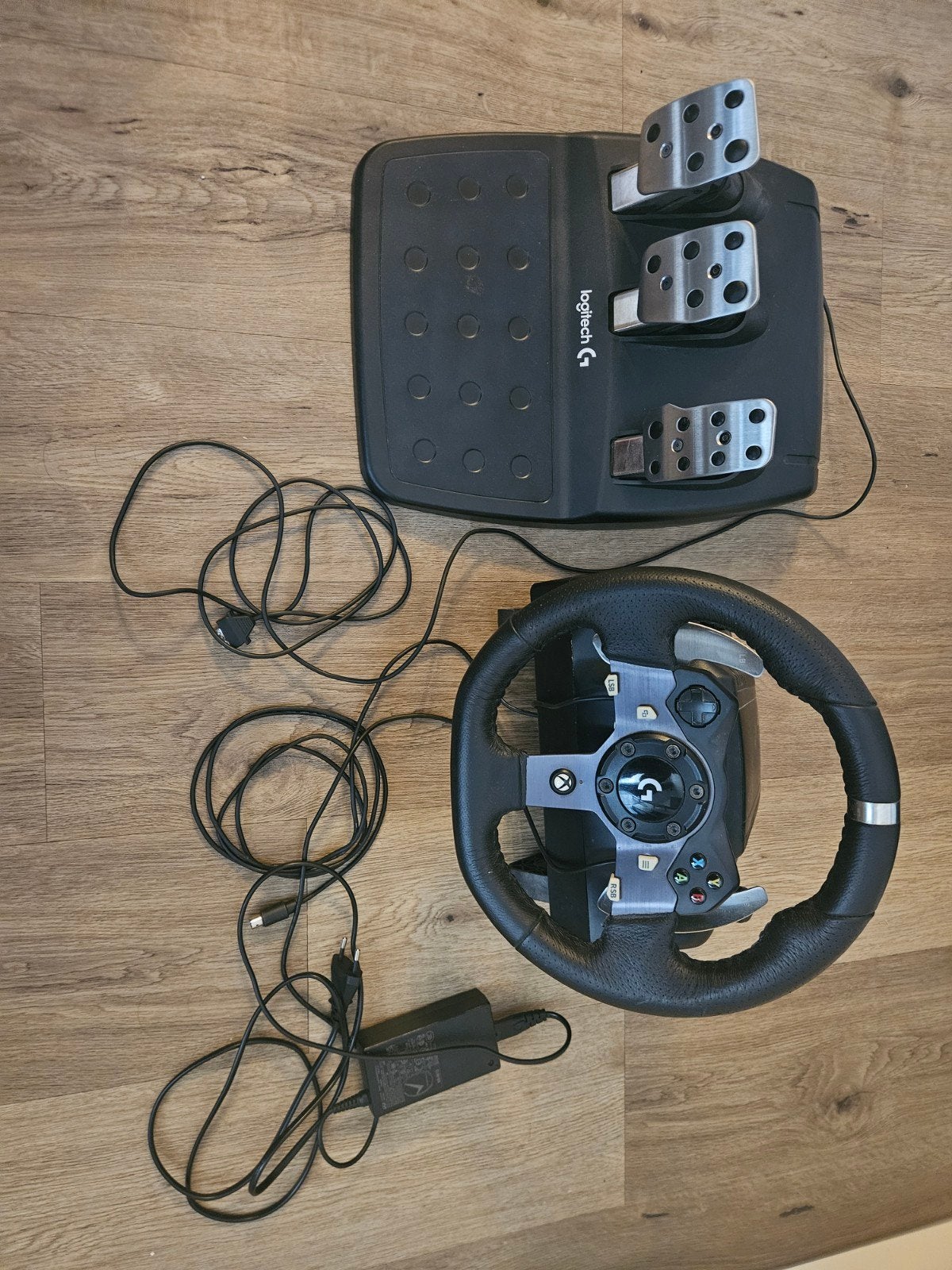Logitech G920 Driving Force + pedalen | Xbox / PC | Compleet, Ophalen, Thrustmaster/Logitech