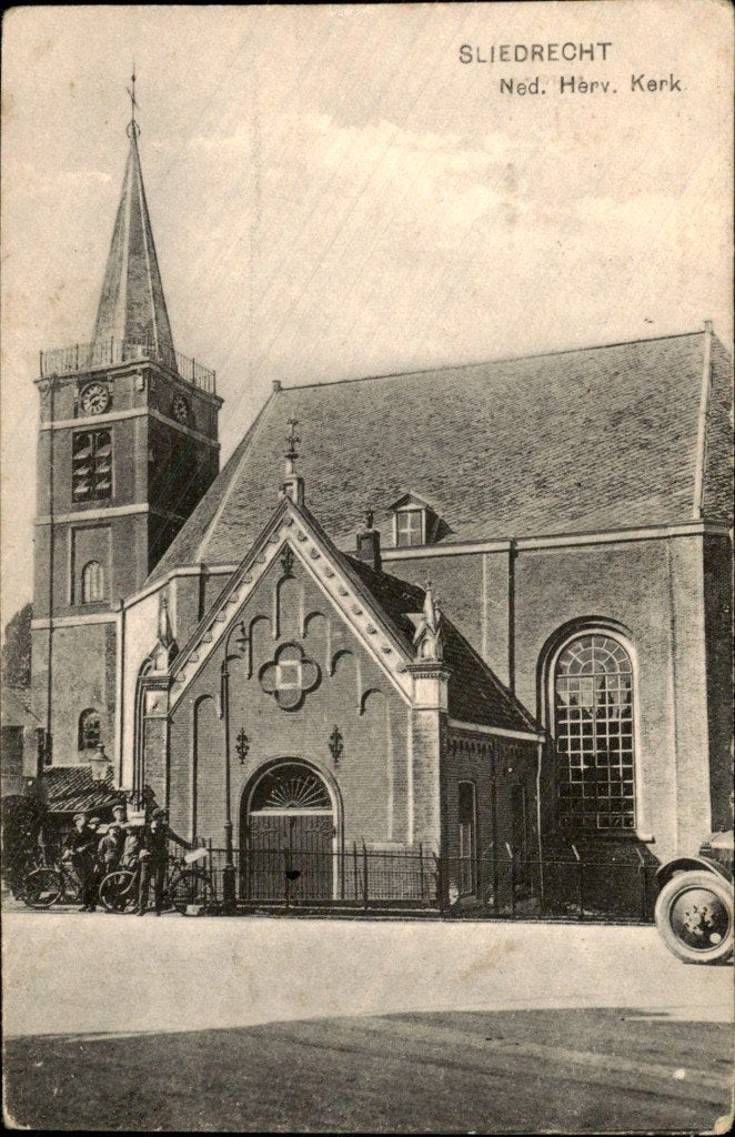 Sliedrecht - Ned. Herv. Kerk - Voorgevel, Verzamelen, Ansichtkaarten | Nederland, Gelopen, Zuid-Holland, 1920 tot 1940, Ophalen of Verzenden