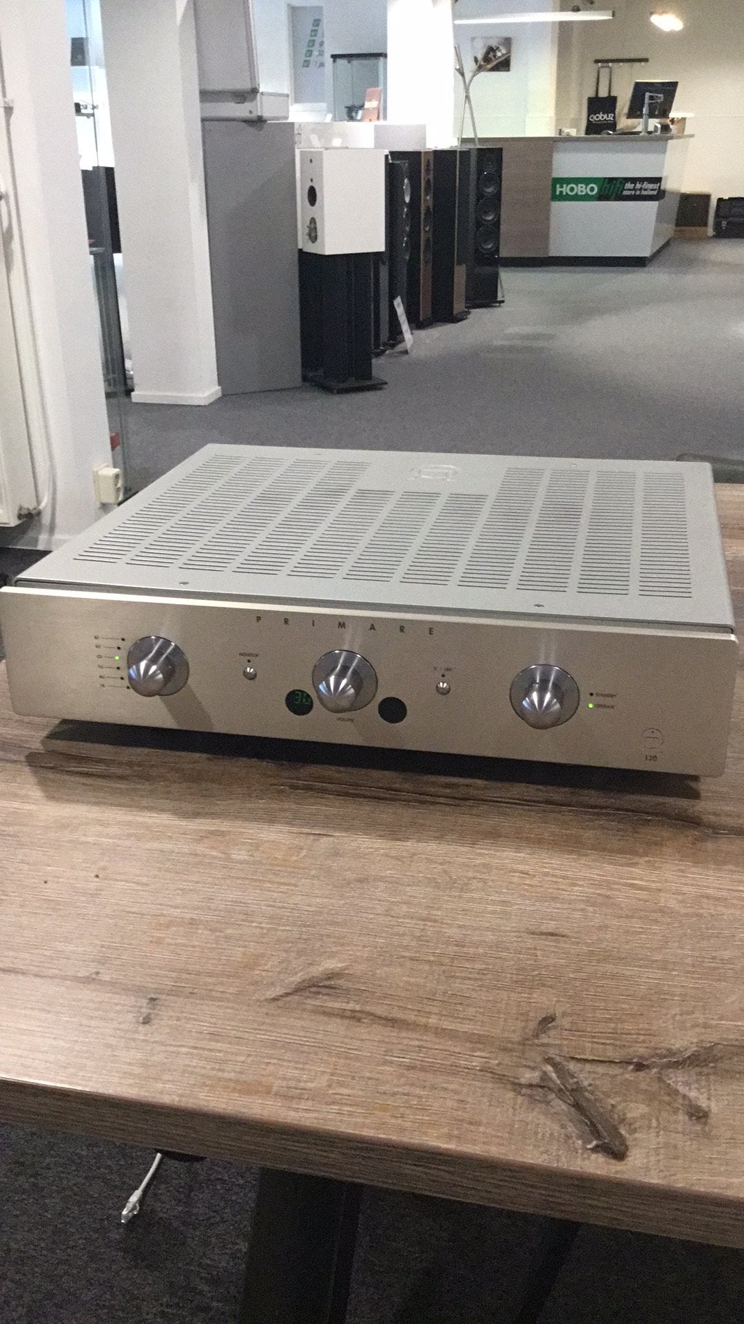 Primare I30 versterker in topstaat, Ophalen, Zo goed als nieuw, 120 watt of meer, Overige merken