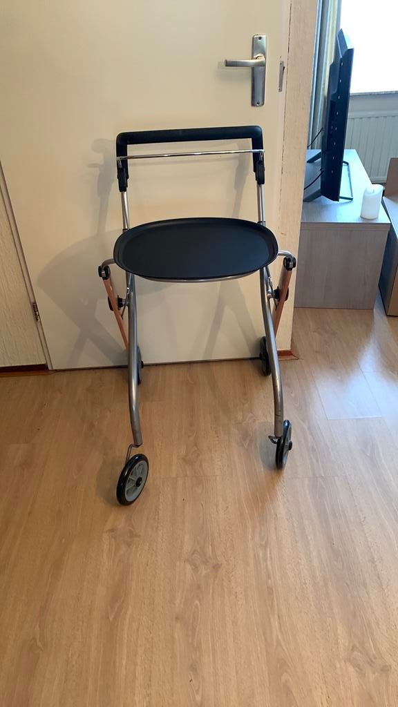 Huisrollator, Diversen, Rollators, Ophalen, Zo goed als nieuw