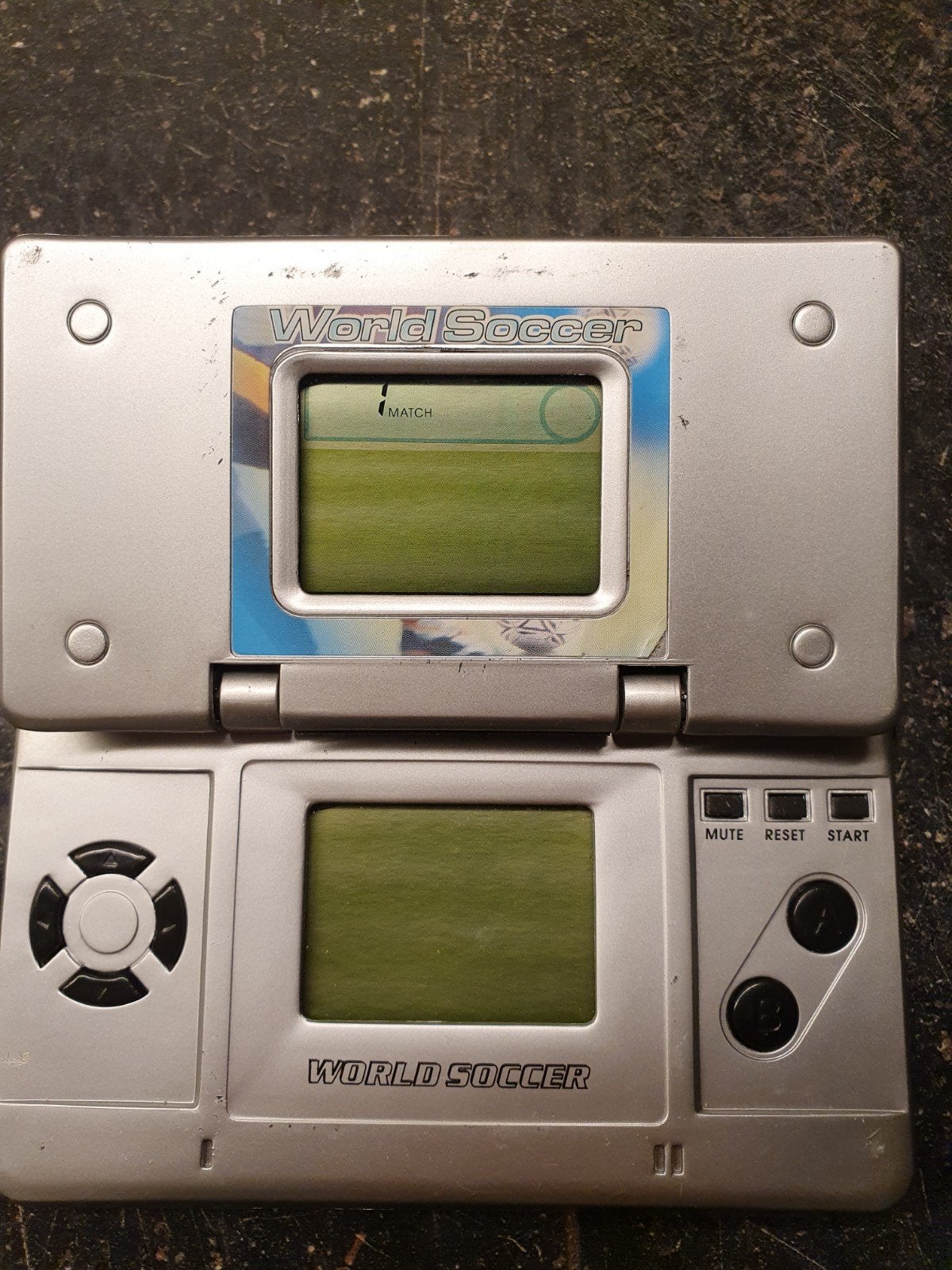 spelletjes, Spelcomputers en Games, Ophalen, Zo goed als nieuw, DS Lite