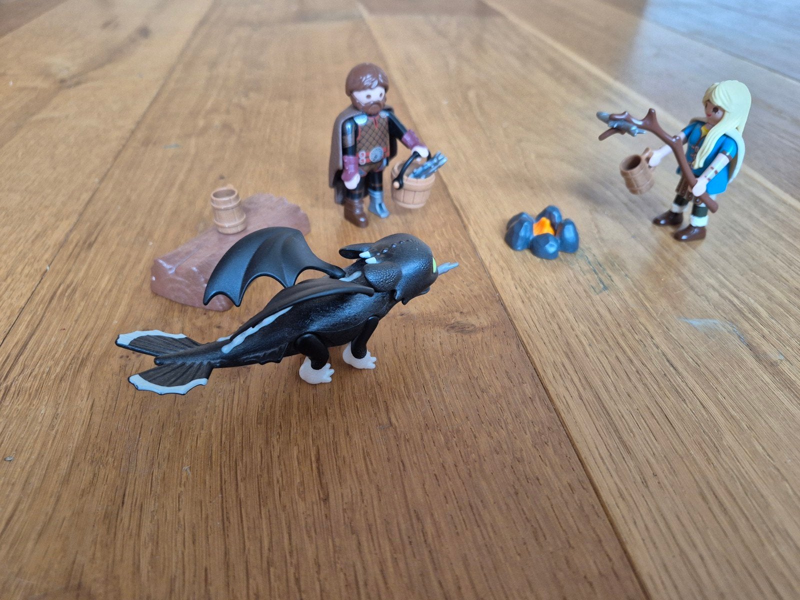 PLAYMOBIL Dragons Hikkie en Astrid met baby draak-70040, Ophalen of Verzenden, Zo goed als nieuw, Complete set