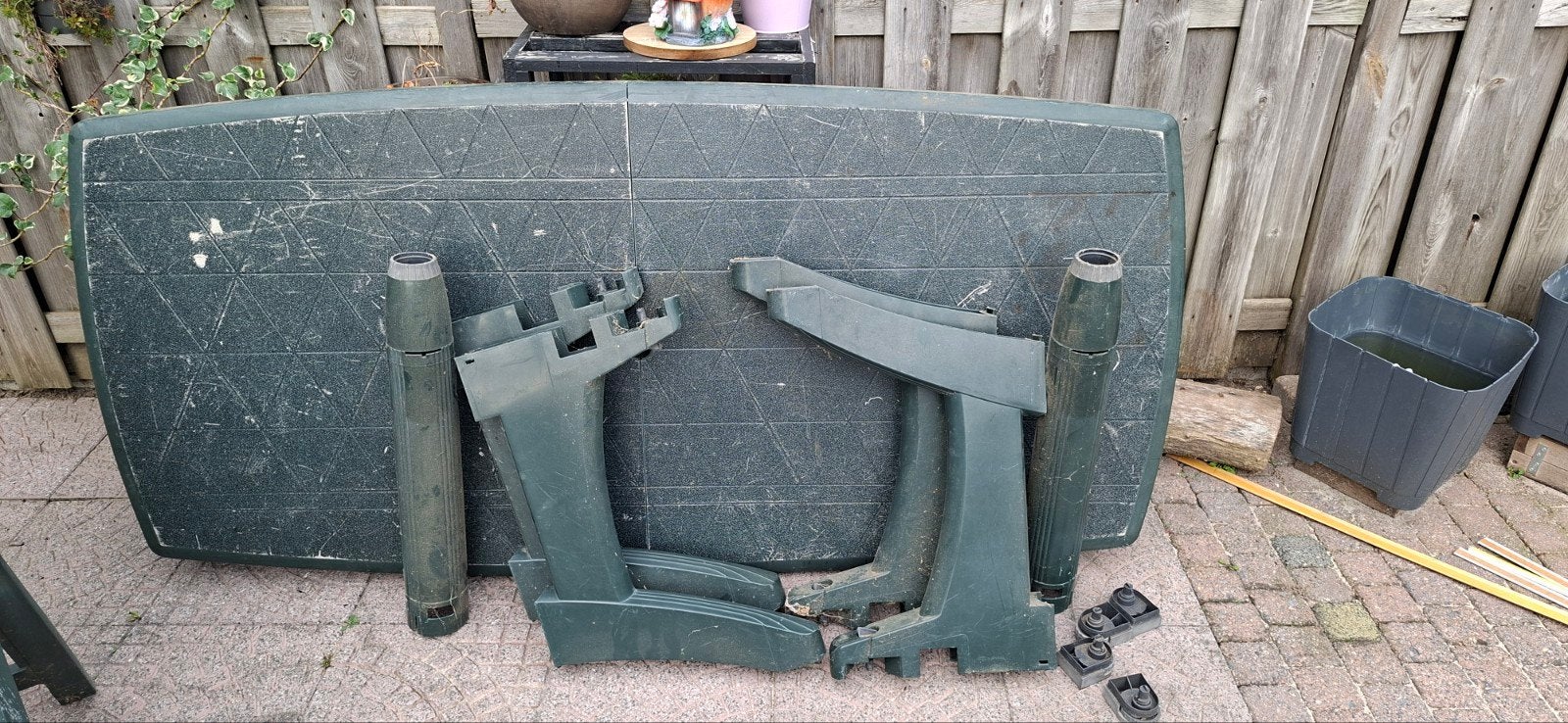 tuin tafel gratis op te halen, Tuin en Terras, Ophalen, Kunststof, Gebruikt, 60 cm of meer