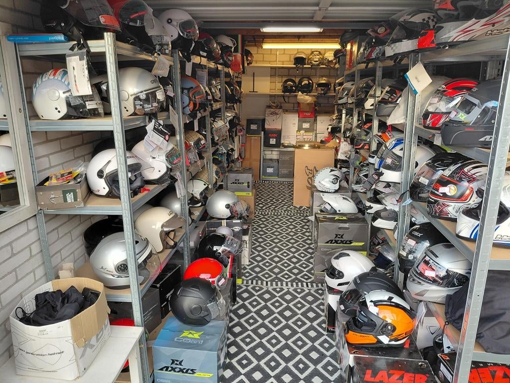 Nieuwe helm.  Gemiddelde prijs 50 euro, Kinderen, Ophalen of Verzenden, Integraalhelm, Nieuw met kaartje