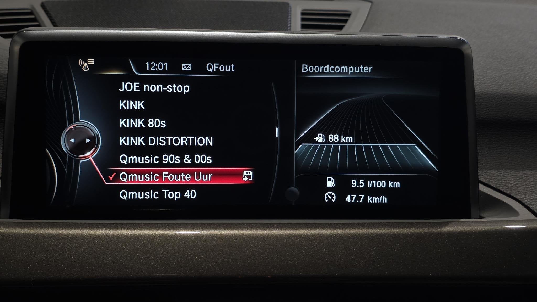 Foto 23 van BMW X1 xDrive20i Executive | Panorama | Hud | Sfeer | Camera