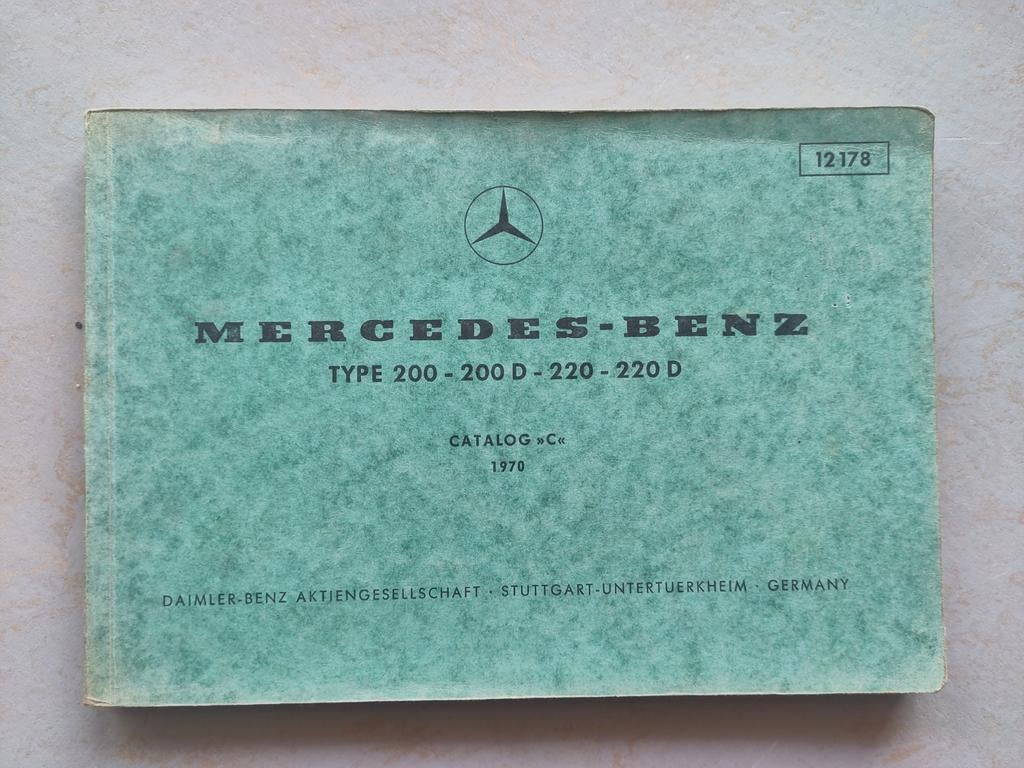Mercedes-Benz Catalogus C 1970 - Type 200-220D, Ophalen of Verzenden, Gelezen, Mercedes, Daimler-Benz Aktiengesellschaft
