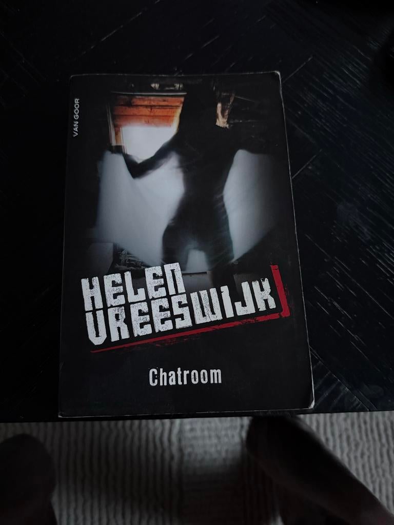 Chatroom - Helen Vreeswijk, Boeken, Ophalen of Verzenden, Gelezen, Nederland