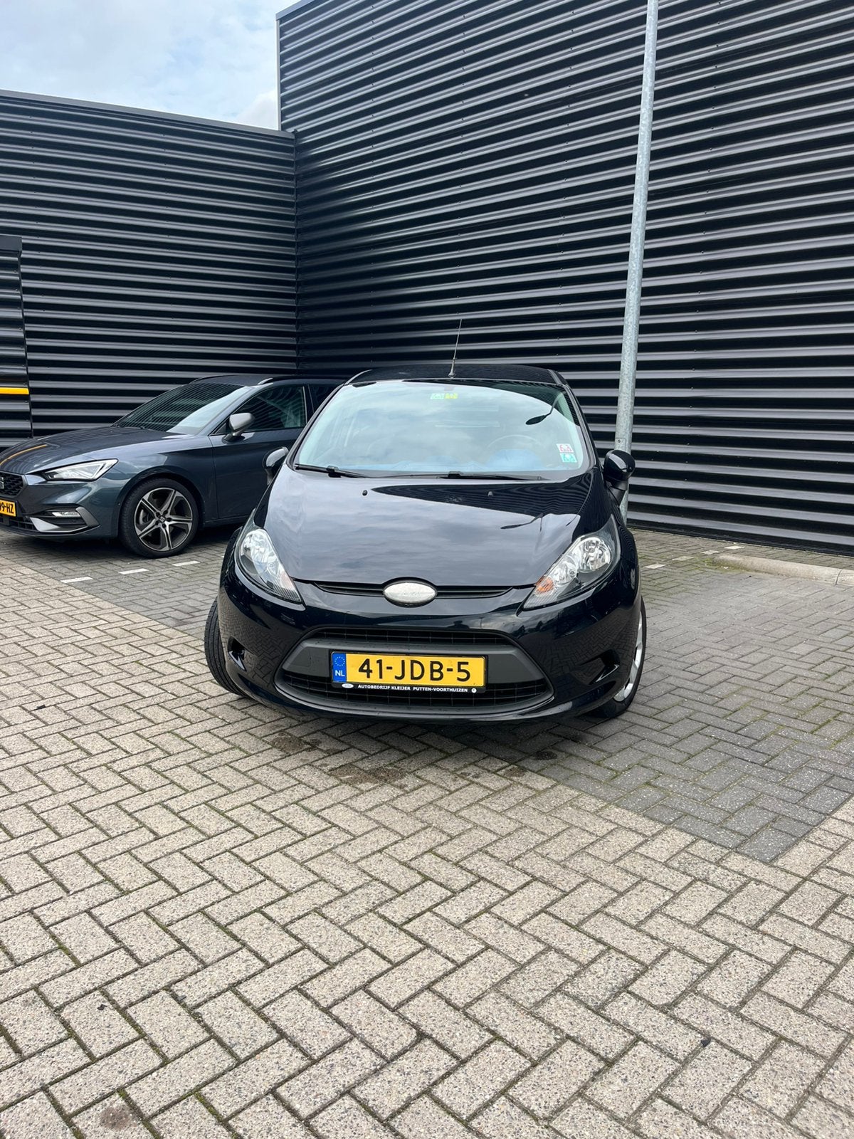 Ford Fiësta 1.25 60KW 5DR 2009 Zwart