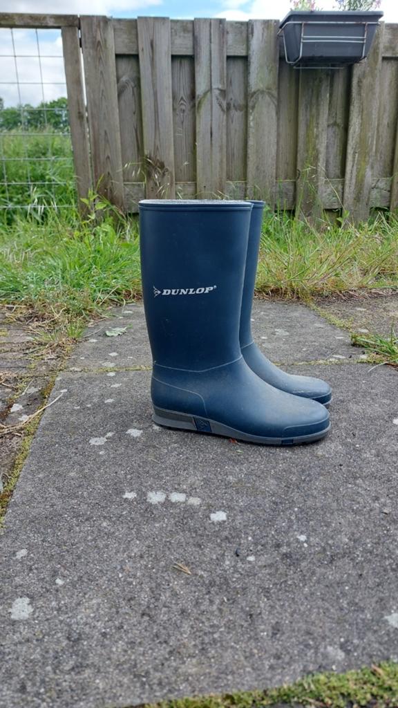 Dunlop regenlaarzen - Blauw maat 34, Gebruikt, Jongen of Meisje, Ophalen of Verzenden, Laarzen