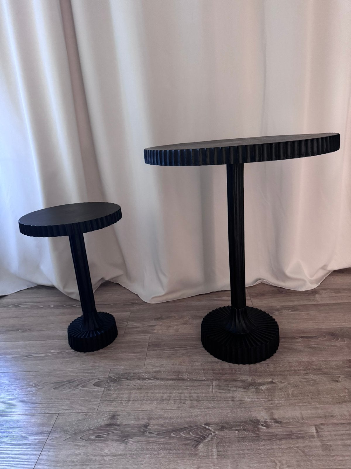 Zwarte ronde bijzettafels, Ophalen, Metaal of Aluminium, Rond, 55 tot 75 cm