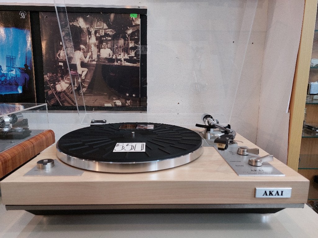 Volautomatische Akai platenspeler met garantie, Audio, Tv en Foto, Platenspelers, Ophalen, Automatisch, Zo goed als nieuw, Platenspeler