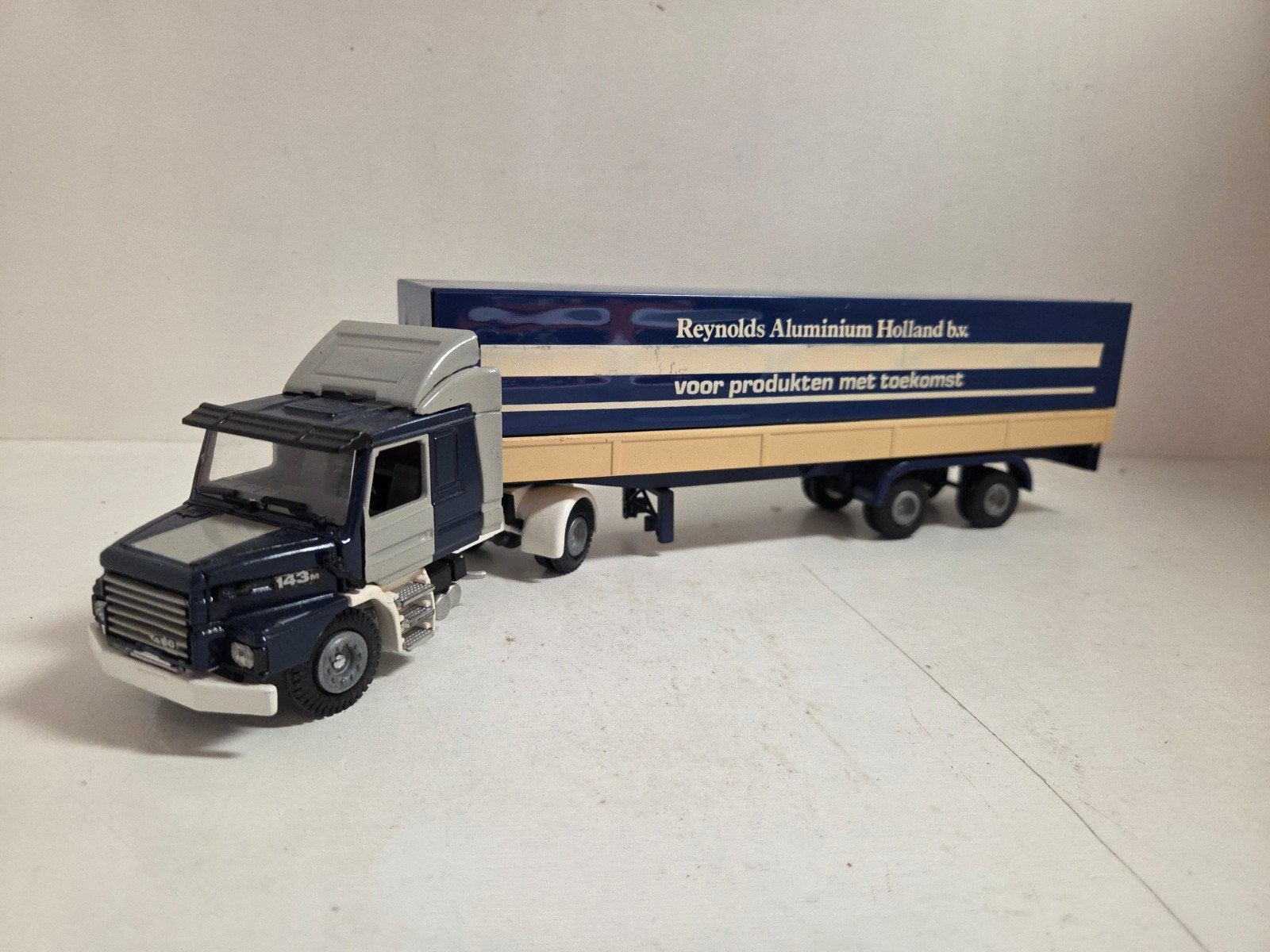 Tekno Scania 143 Torpedo Reynolds code 3, Hobby en Vrije tijd, ., Zo goed als nieuw, ., Ophalen of Verzenden
