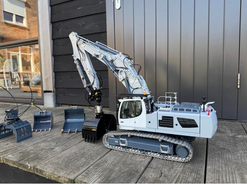 LESU Graafmachine Liebherr R956 Hydraulisch 1:14. Ook Custom, Ophalen of Verzenden, Nieuw, Groter dan 1:32