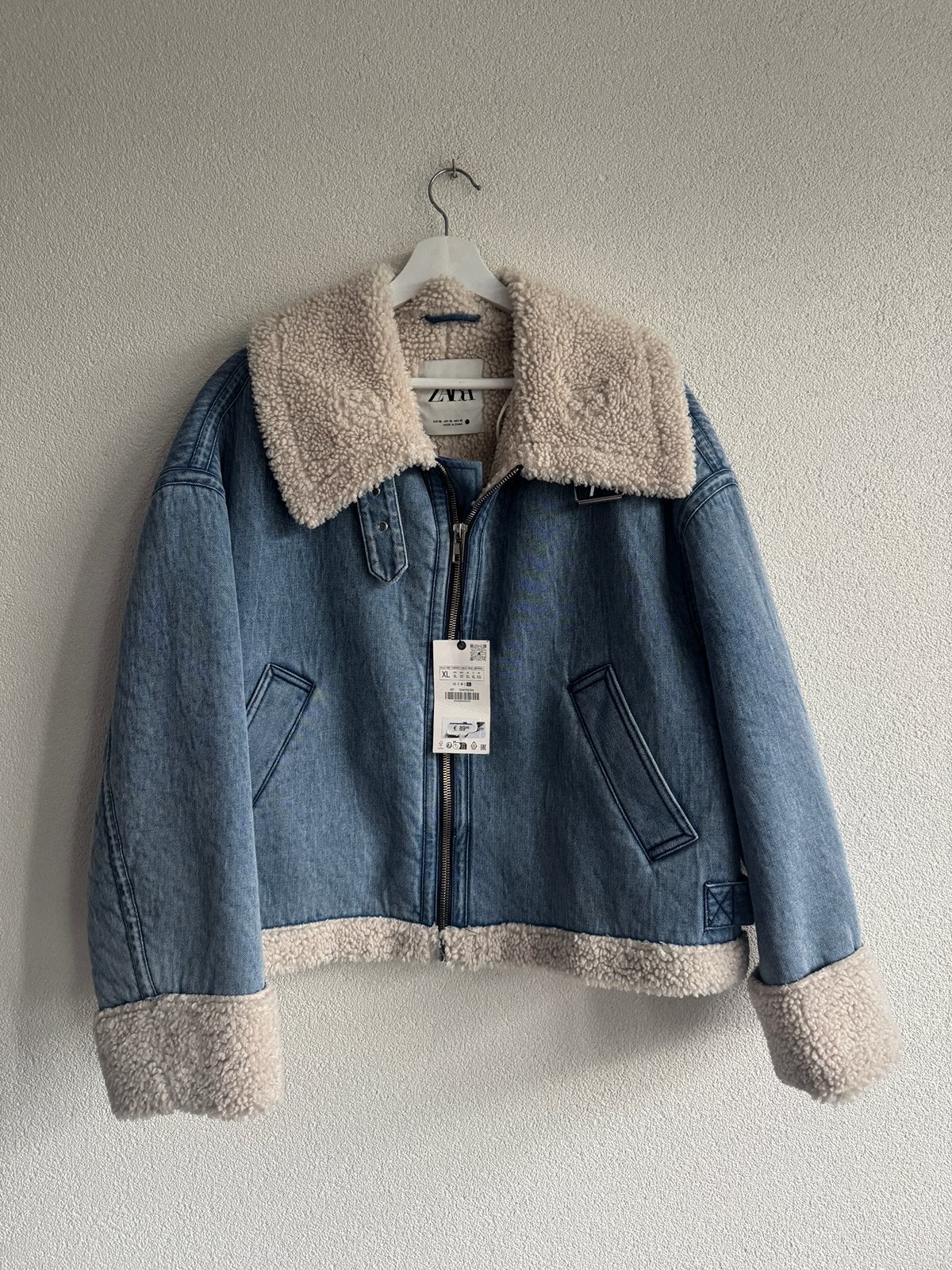 Zara blauw denim trucker jack met shearling, Blauw, Zara, Maat 46/48 (XL) of groter, Nieuw
