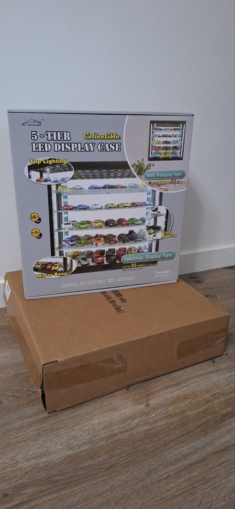 Nieuwe hangvitrine met LED-verlichting voor verzamelingen, Ophalen, Met plank(en), Minder dan 50 cm, Nieuw