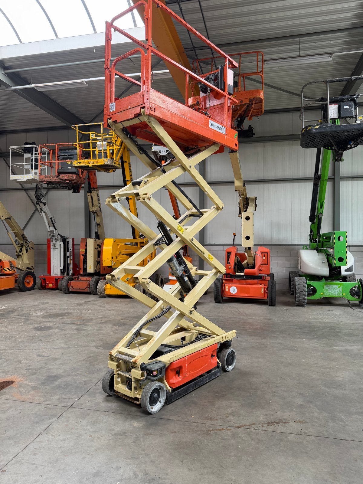 JLG 1930ES Schaarhoogwerker - Compact en Efficiënt, Ophalen