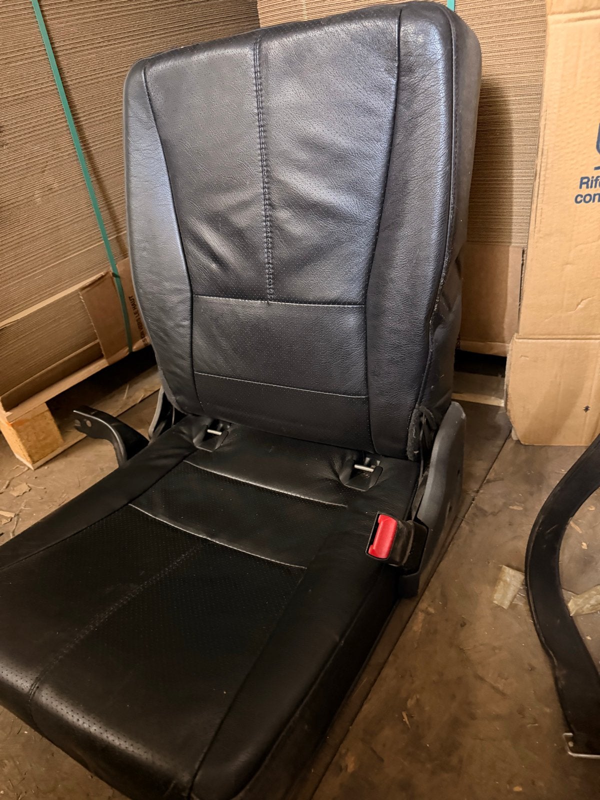 Extra inklapbare stoel Mercedes ML 2004 Zwart Leder, Ophalen, Gebruikt, Mercedes-Benz