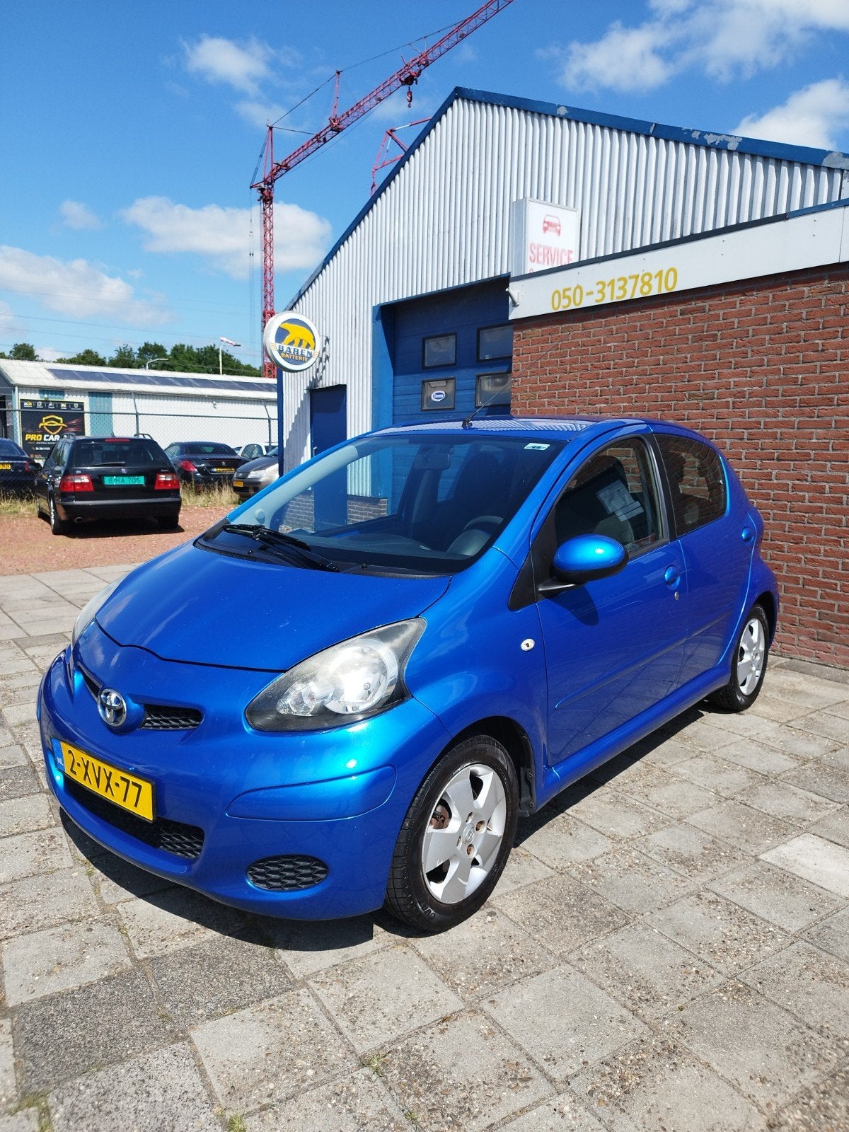 Toyota Aygo verkocht, Voorwielaandrijving, Stof, Zwart, Blauw
