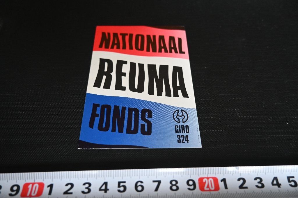 sticker nationaal reuma fonds - giro 324 *, Ophalen, Zo goed als nieuw