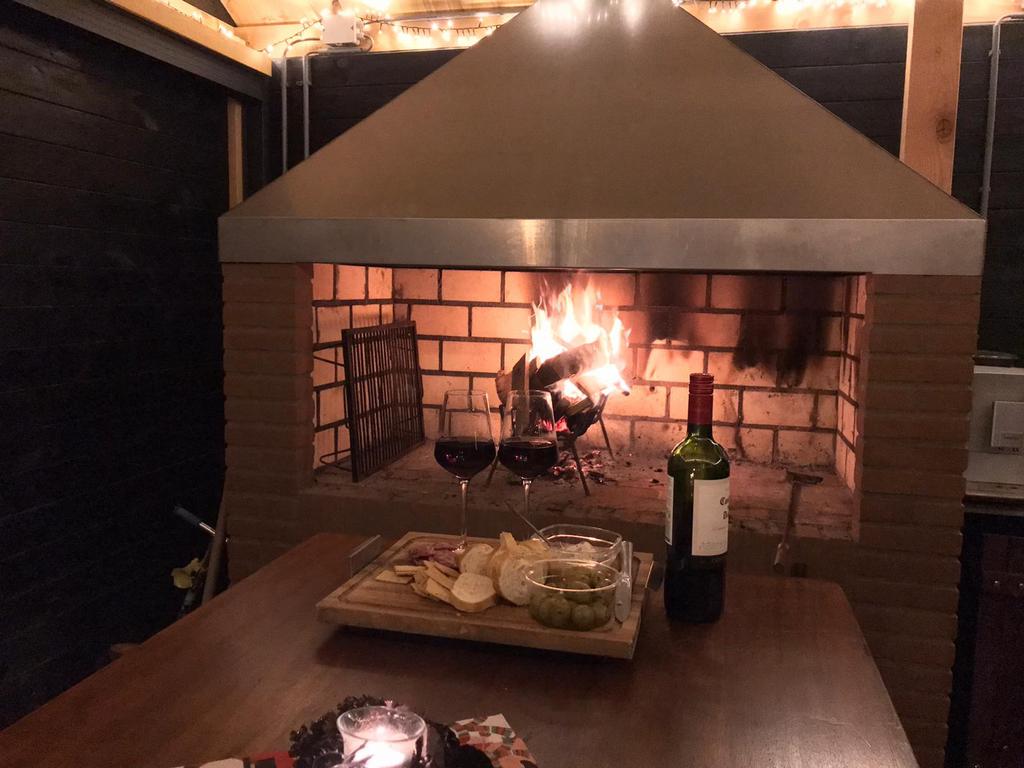 Grill plaats barbecue plaats RVS rookkap, Ophalen of Verzenden, Zo goed als nieuw