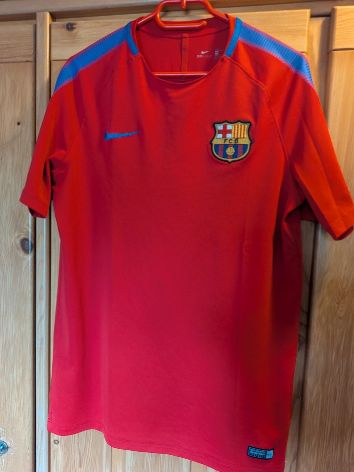 FC Barcelona shirt, Ophalen of Verzenden, Zo goed als nieuw, Buitenlandse clubs, Shirt