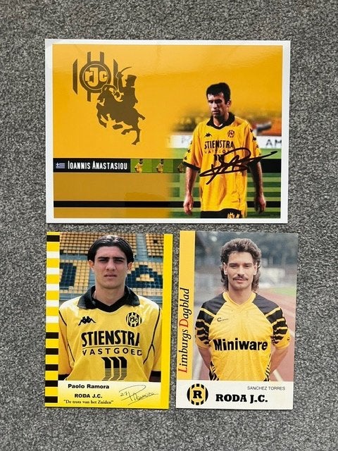 3x oude voetbal spelerskaarten Roda JC Kerkrade unieke items, Verzenden, Zo goed als nieuw, Roda JC, Spelerskaart