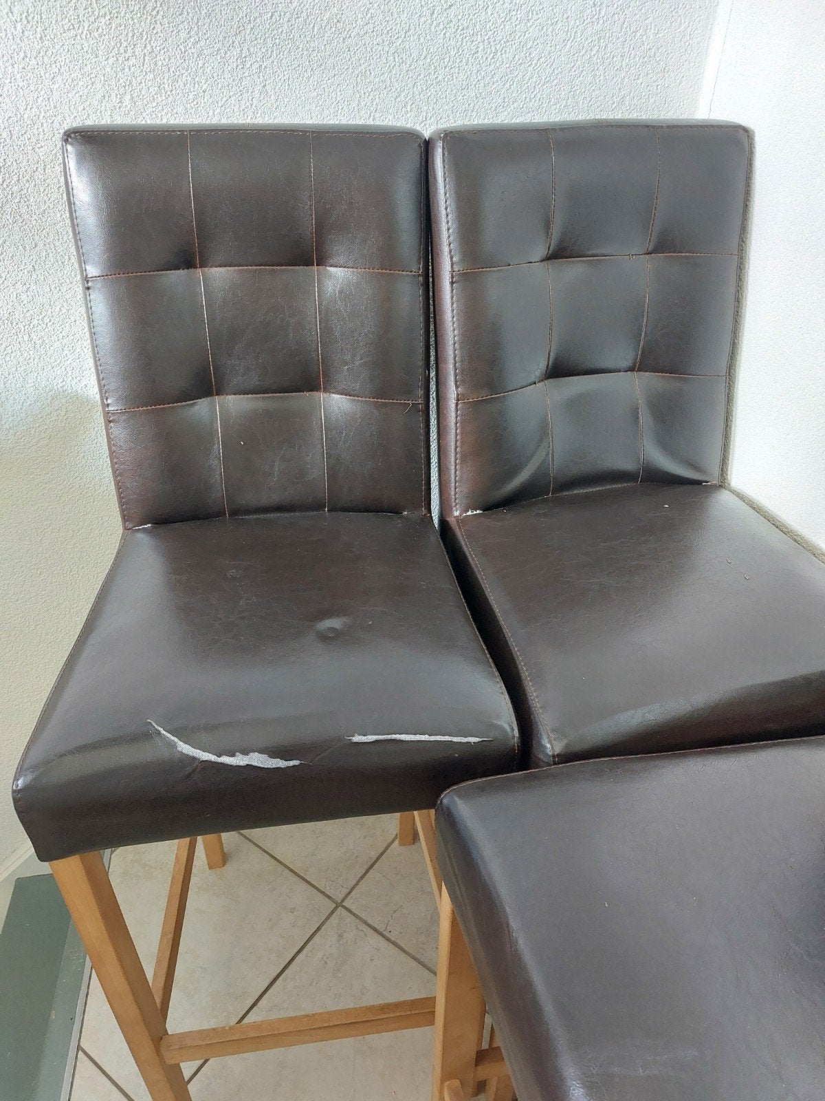 Horeca barkrukken met hoge rugleuning (2x zitting defect), Huis en Inrichting, Barkrukken, Ophalen of Verzenden