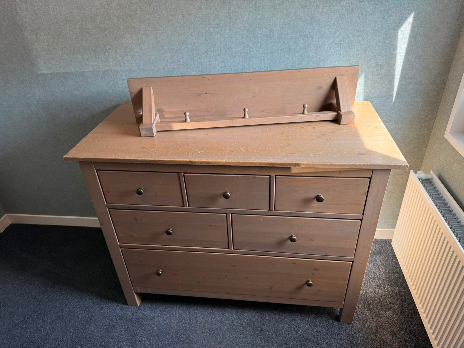 Commode en wandplankje, Ophalen, Gebruikt, 50 tot 70 cm, 100 cm of meer