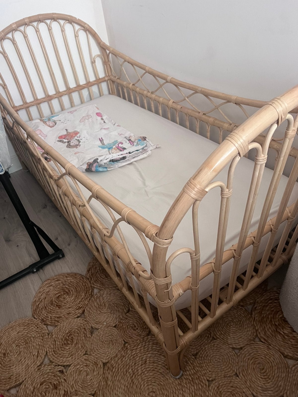 Rotan peuterbed Leo & Moon Luna – 150 x 70 cm, Ophalen, Gebruikt, 70 tot 85 cm, 140 tot 160 cm