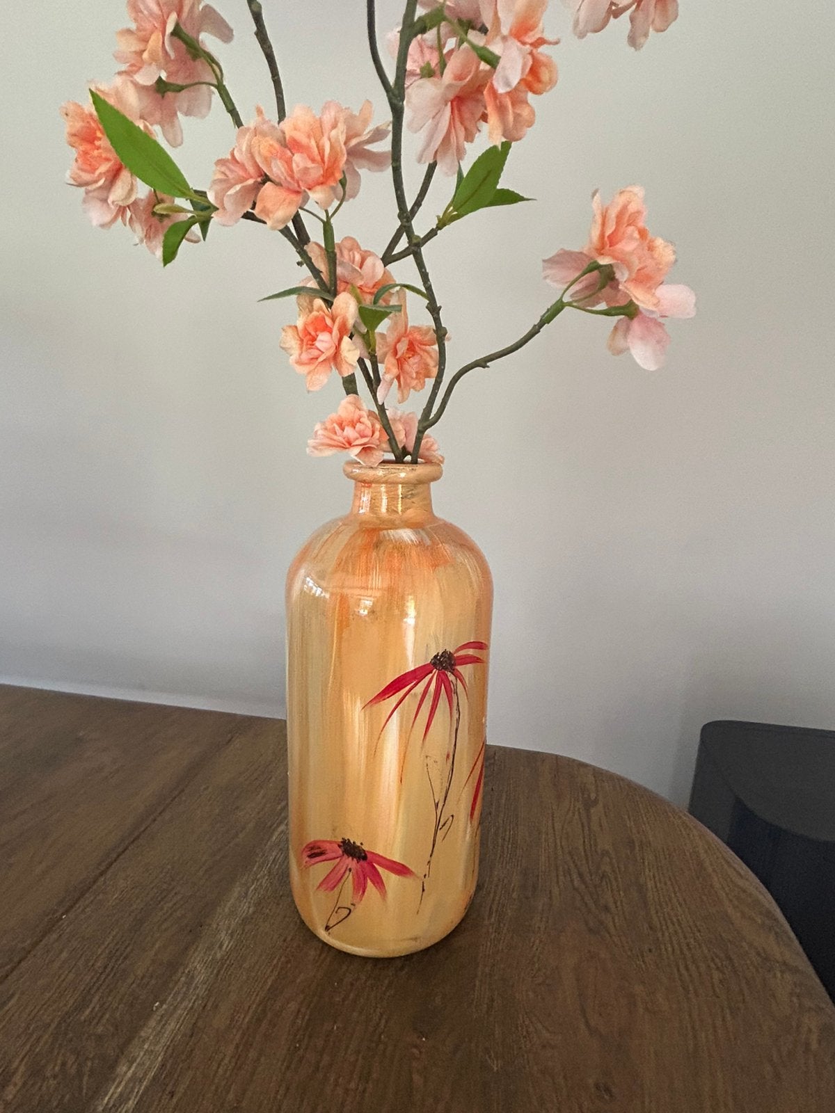 Vaas met zijddn bloemen, Huis en Inrichting, Ophalen, Zo goed als nieuw