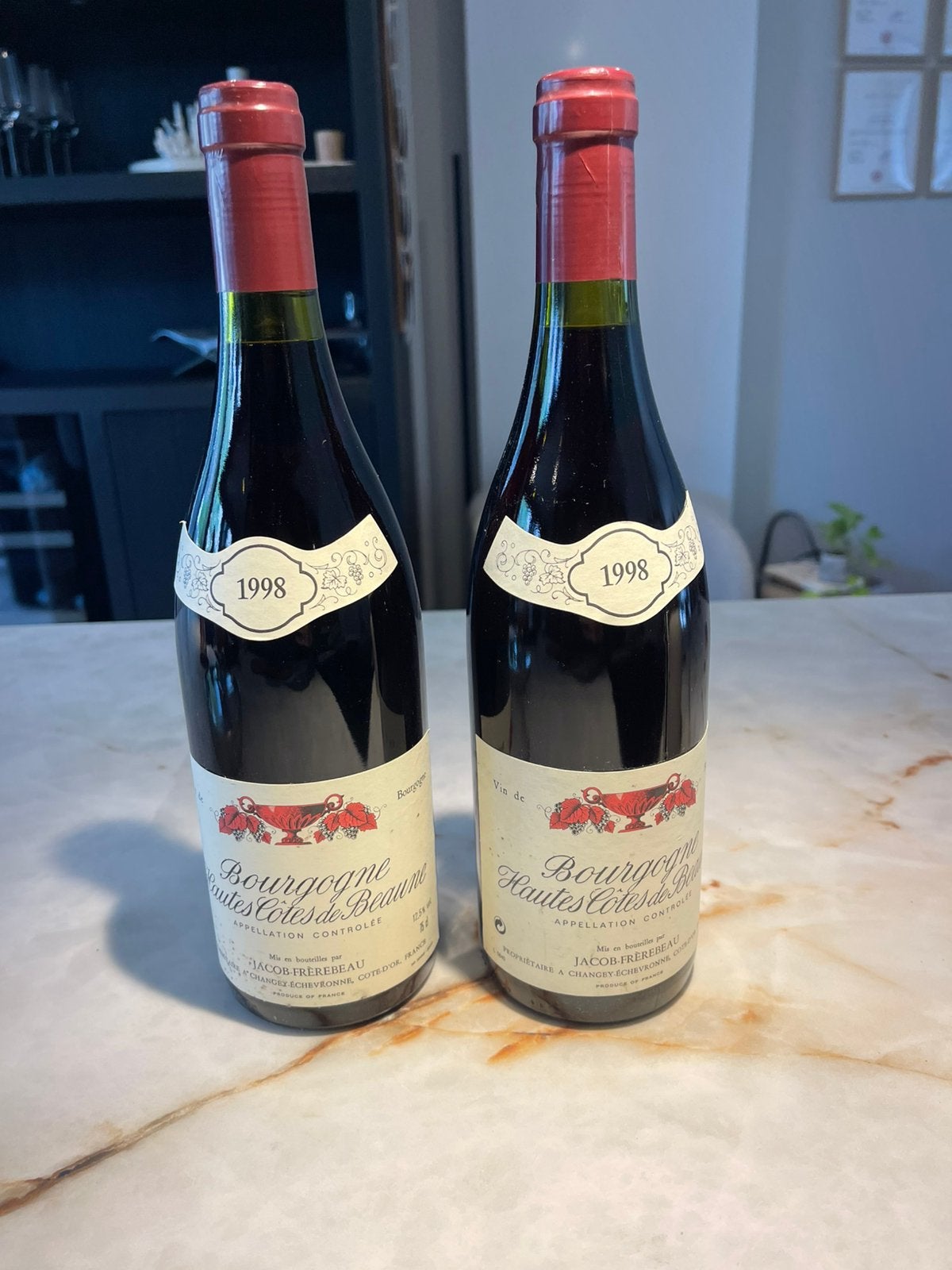 Oude Bourgogne Hautes Côtes de Beaune uit 1998, Ophalen, Frankrijk, Zo goed als nieuw, Rode wijn