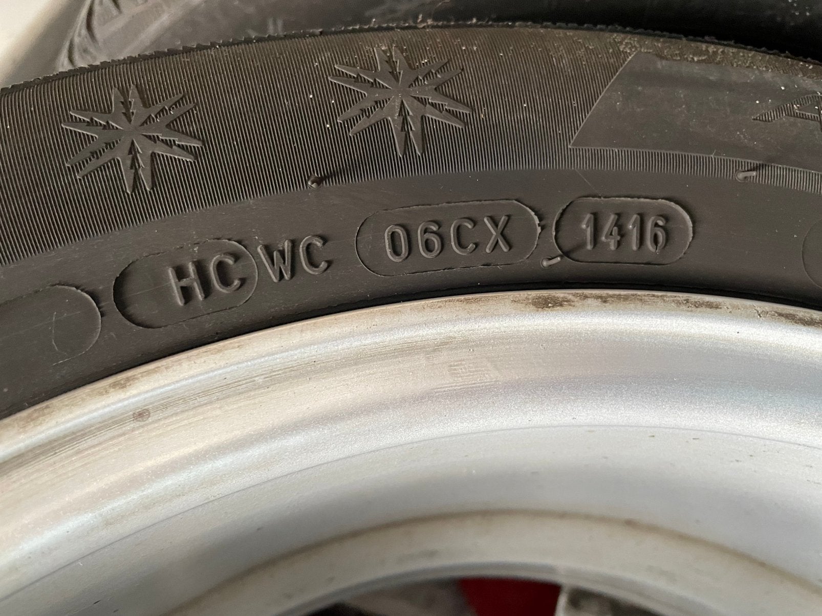 Originele velgen Michelin Alpin 5 winterbanden 205/55 R16, Ophalen, Gebruikt