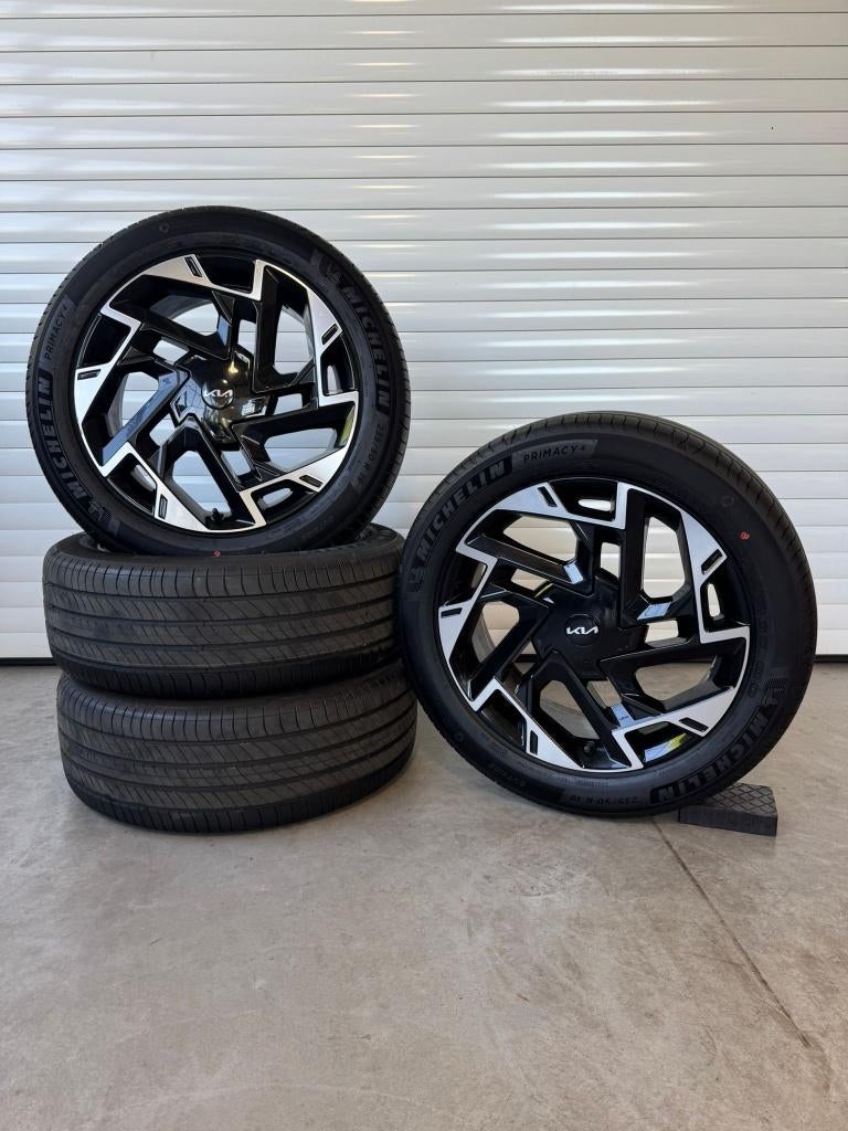 Kia Sportage Originele Zomerset 19", Banden en Velgen, Nieuw, 235 mm, Personenwagen
