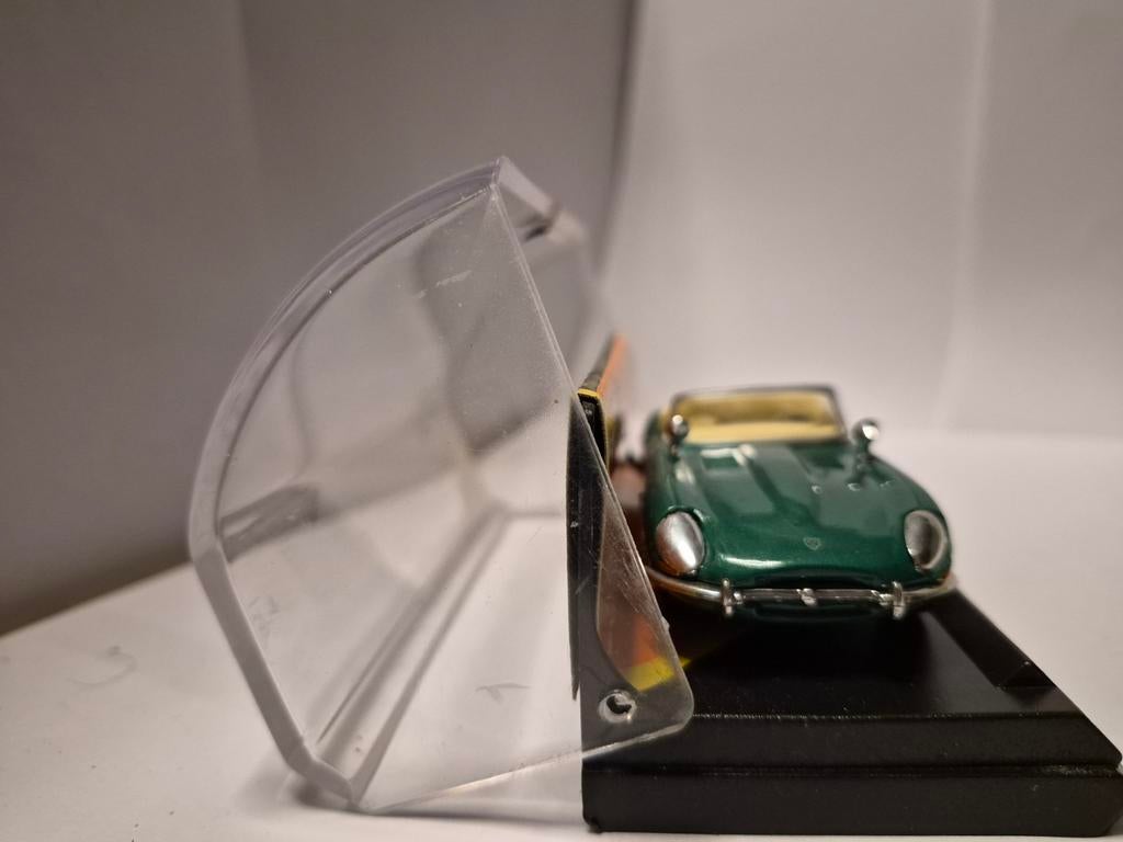 Jaguar e type, Hobby en Vrije tijd, Modelauto's | 1:43, Nieuw, Auto, Overige merken, Ophalen of Verzenden
