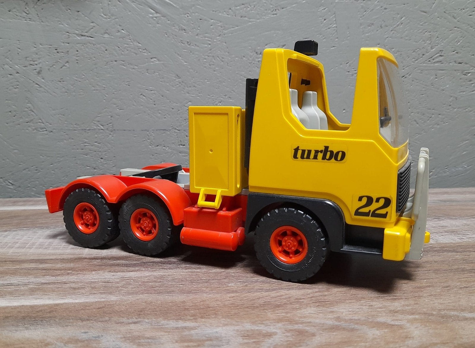B15 - Truck van vrachtwagen 3141 uit 1986 - Turbo, Ophalen of Verzenden, Gebruikt