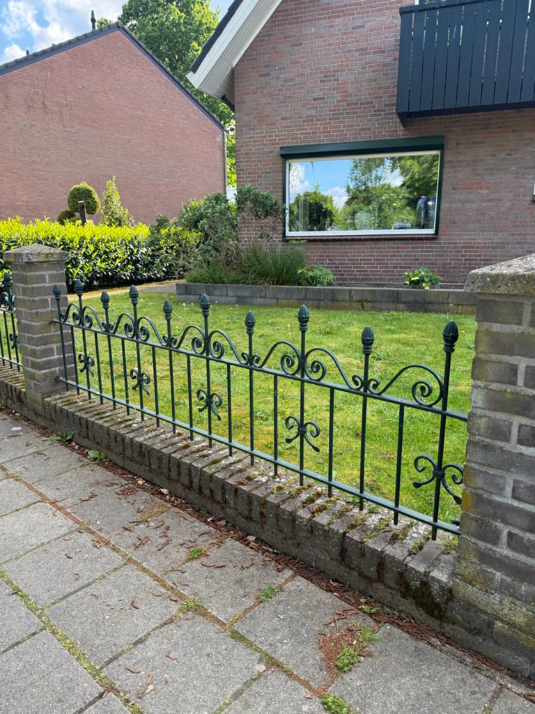 Sierhekwerk - IJzeren hekwerk - Erf en tuin afscherming, Ophalen, Gebruikt, IJzer, Sierhekwerk