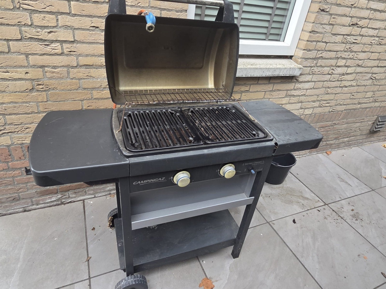 Gasbarbecue campinggaz, Ophalen