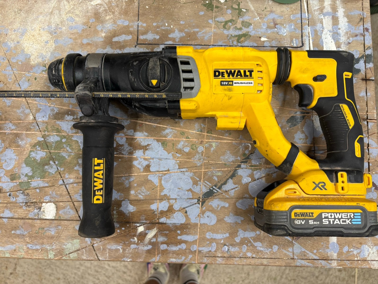 Dewalt DCH263, Ophalen of Verzenden, Zo goed als nieuw, Boor- en/of Breekhamer
