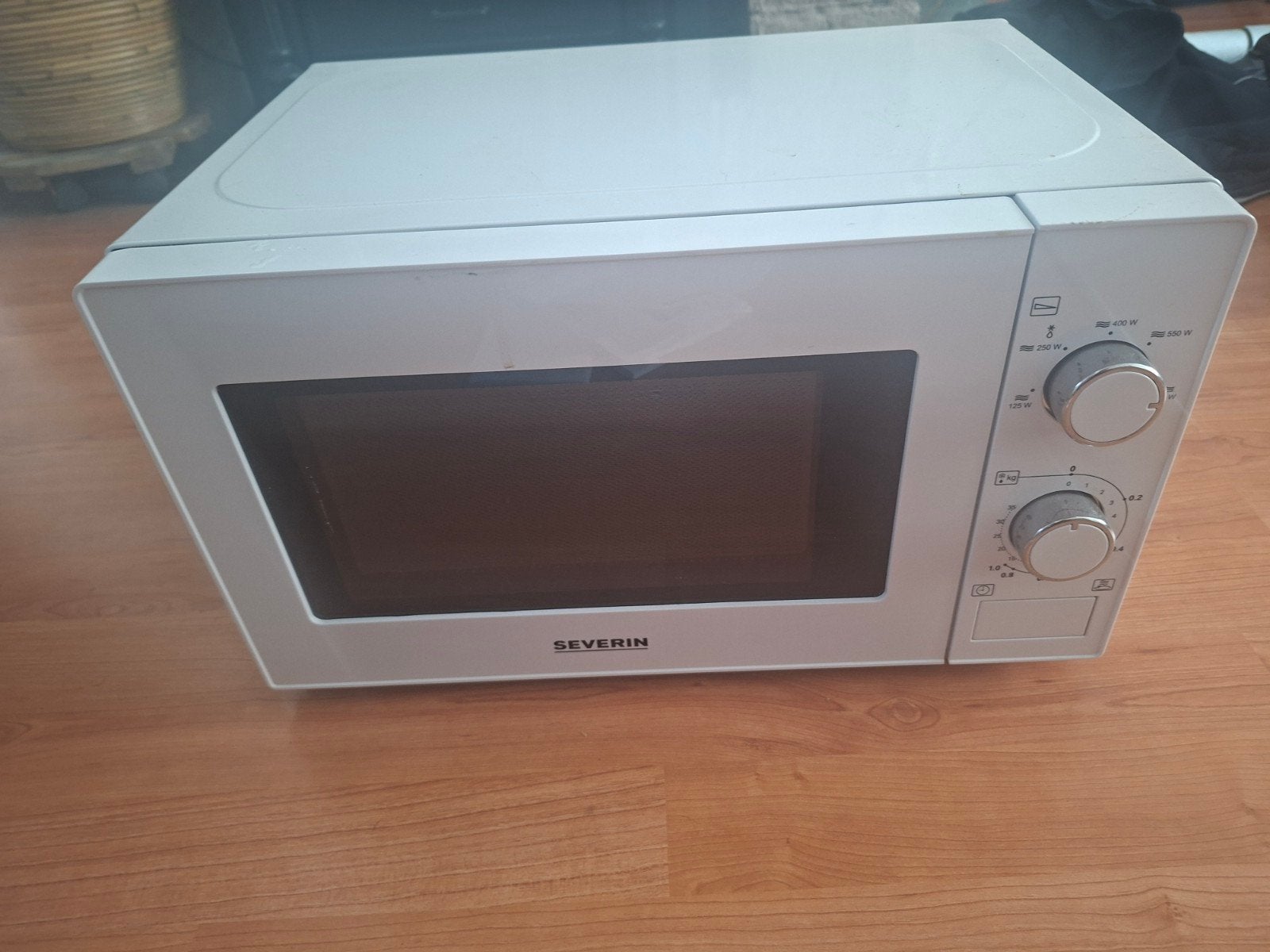 Severin Magnetron - Wit, zo goed als nieuw, Witgoed en Apparatuur, Ophalen of Verzenden