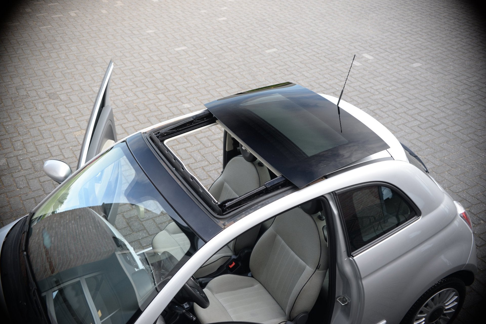 Fiat 500 1.2 Lounge | Apple Carplay | Pano | Automaat | Orig, Euro 5, Gebruikt, 1242 cc, 4 cilinders