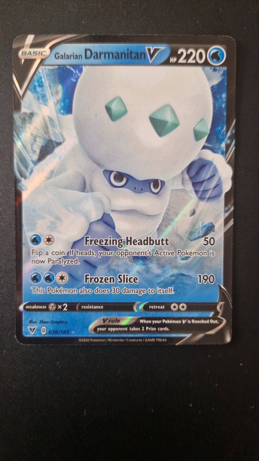 Galarian Darmanitan V 036/185 Vivid Voltage Pokemon, Ophalen of Verzenden, Zo goed als nieuw, Losse kaart