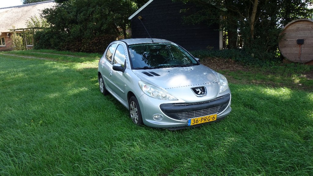 Peugeot 206+ 1.4 Millesim 200, 2011 Grijs, Auto's, 206+, Stof, Zwart, 4 cilinders